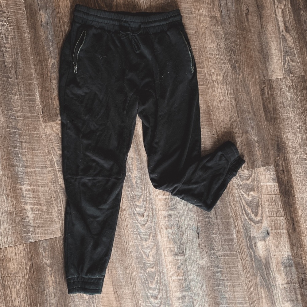 Cotton on joggers